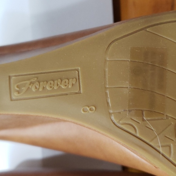 Forever. Taupe; Man Made Leather Wedges; Round Toe. Size 8. NIB - Picture 12 of 12